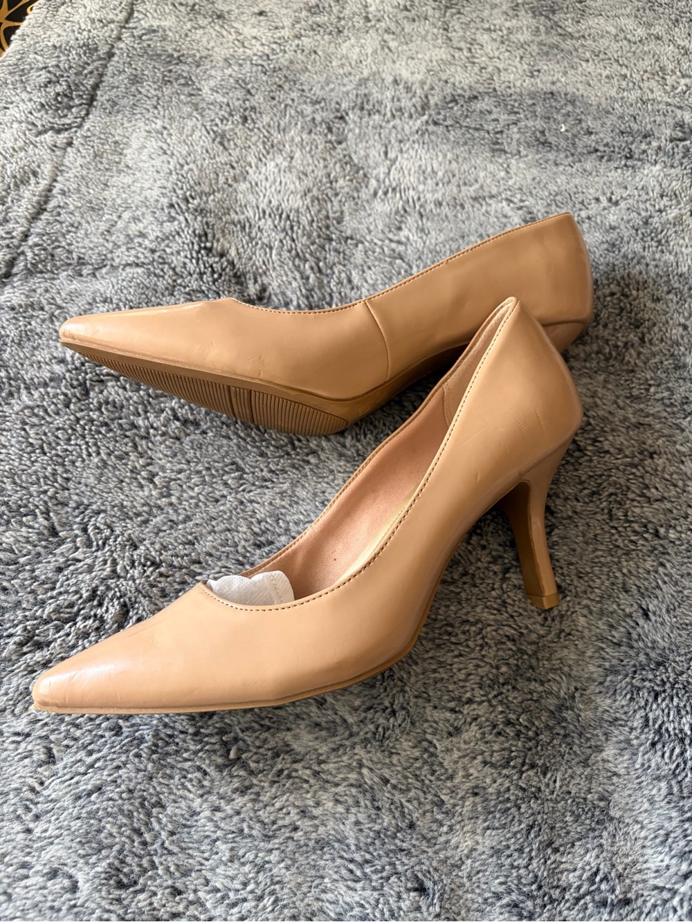 comfort plus by Predictions Beige Pointed Toe Pumps